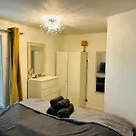 Pophaus Central Brighton - Glam Pad By The Station