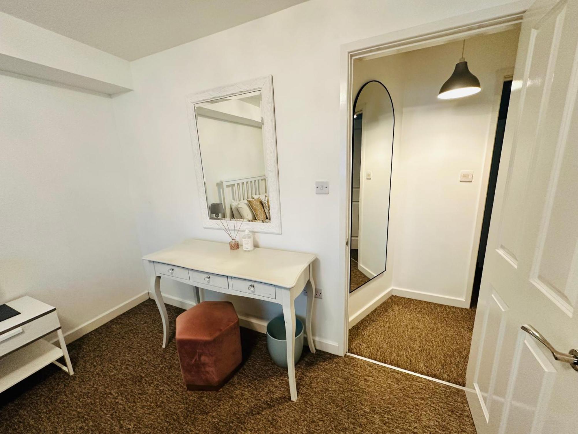 Holiday home Townhouse: Modern With Private Patio